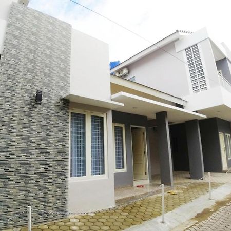 Omah Bondi Family Homestay By Fh Stay Yogyakarta Eksteriør billede